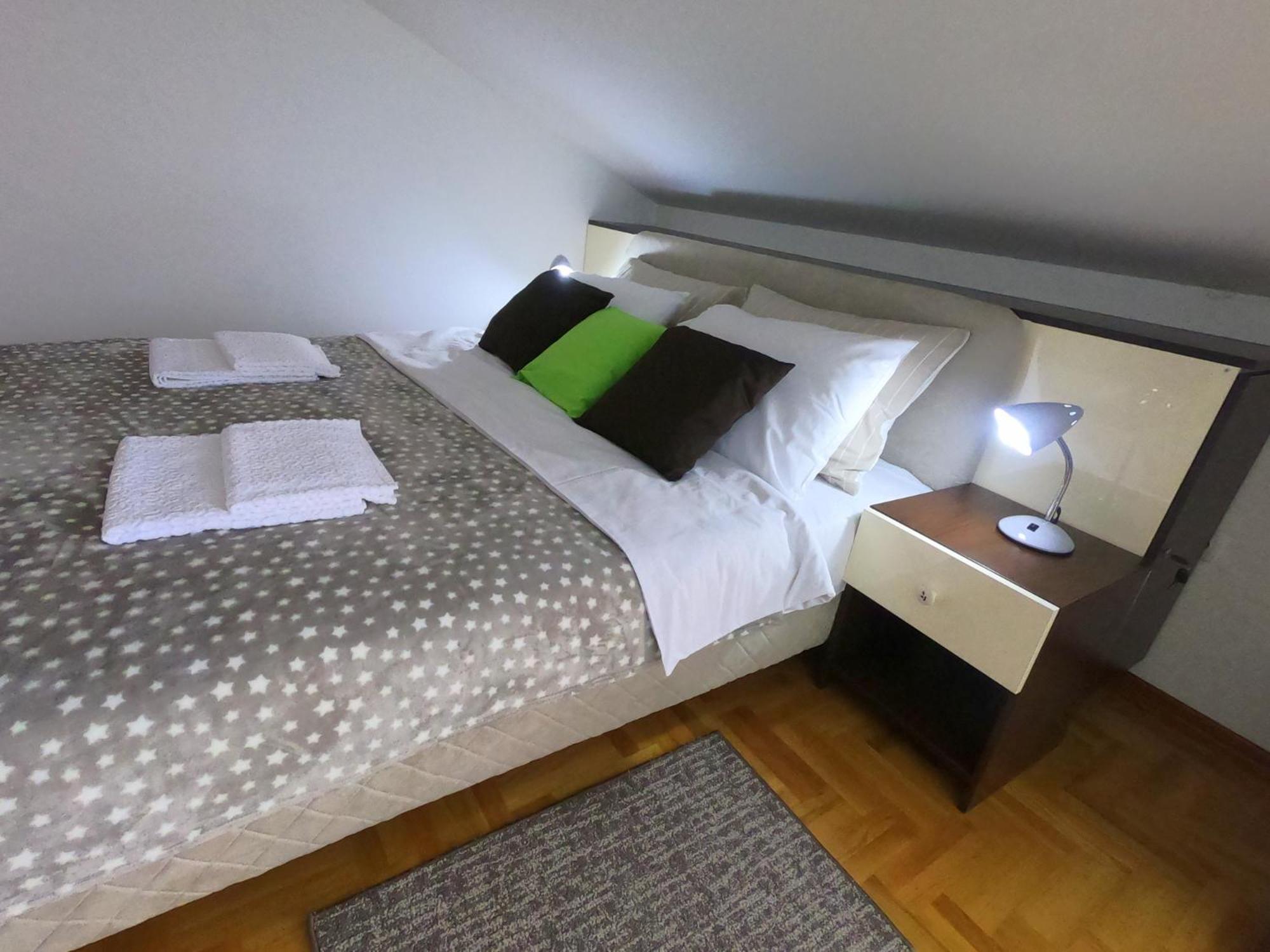 Apartman Zenit Vrnjačka Banja Екстериор снимка